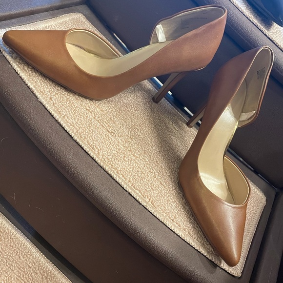 Heels size 8 - Picture 6 of 8